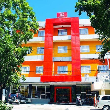 Maleosan Inn Manado Hotel Екстер'єр фото