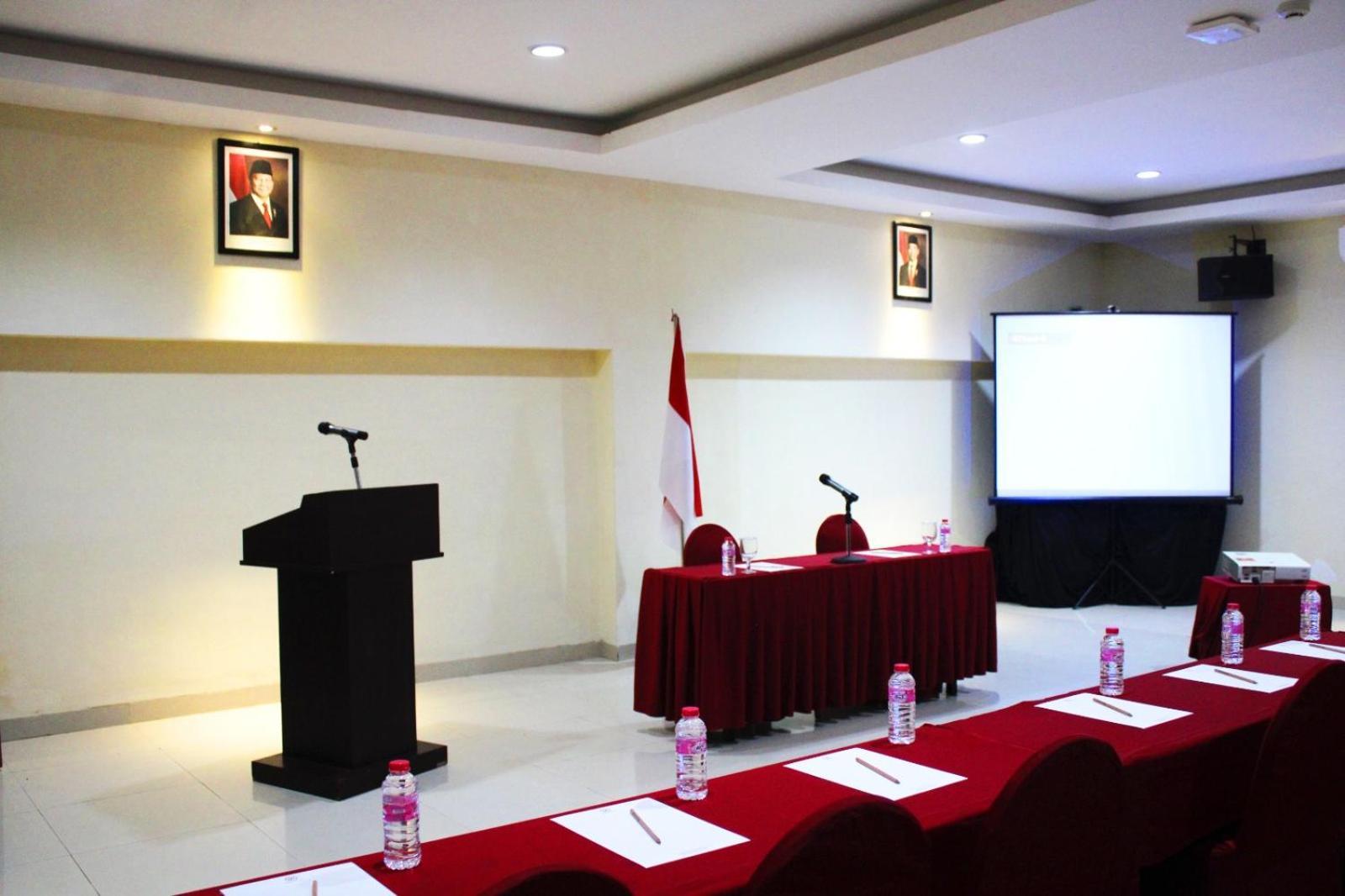 Maleosan Inn Manado Hotel Екстер'єр фото